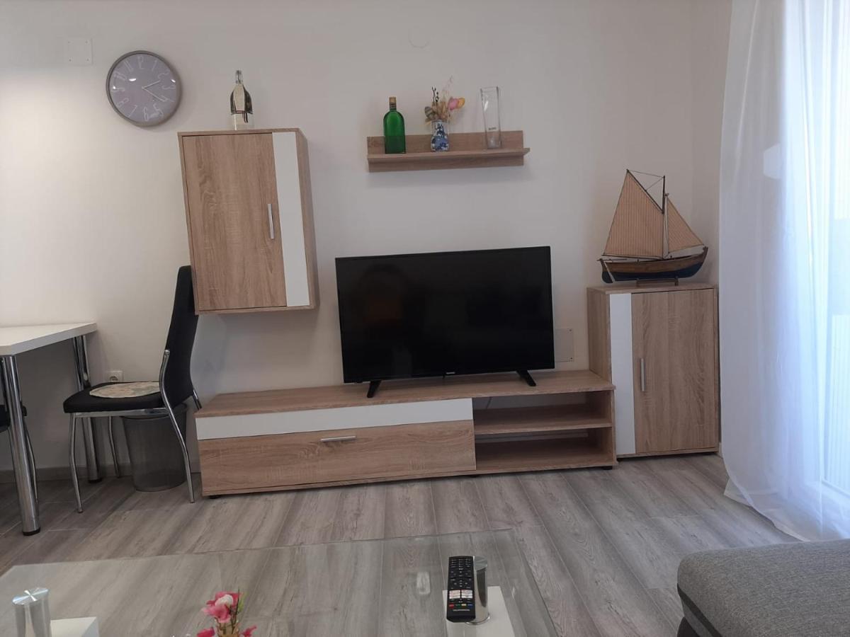 H&F Apartmani فير المظهر الخارجي الصورة