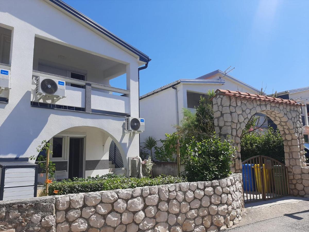 H&F Apartmani فير المظهر الخارجي الصورة